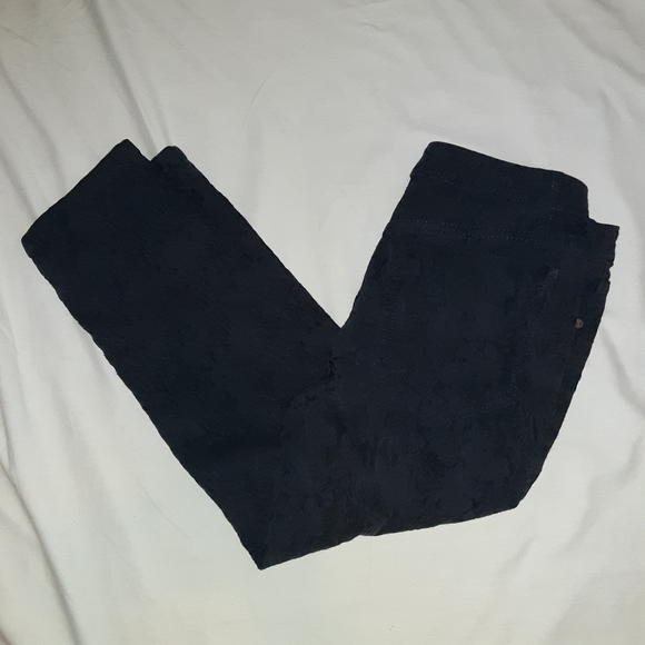 Vera Wang Jeans - Picture 3 of 3